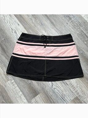 La Blanca Swim Skirt Black Pink Stripe Size M Boardwalk Beach Cover Up (G-1777)